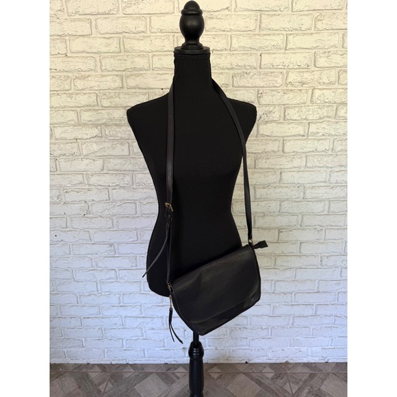 Handbags - Fossil Black Leather Crossbody Bag Adjustable Strap Everyday  Purse Handbag